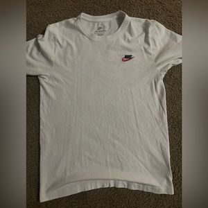 Nike t-shirt